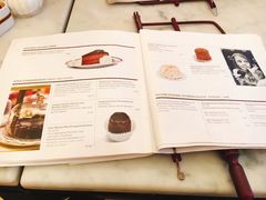 -Cafe Sacher(WIEN)