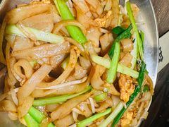-破店肥哈·东北烧烤(南山保利店)