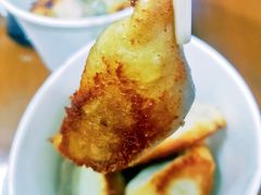 -黄阿姨锅贴大王(万航渡路店)