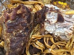 -内蒙焖面大盆骨餐馆(山大路店)
