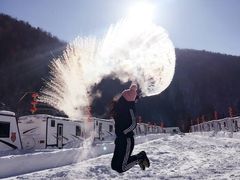-亚布力新体委滑雪场
