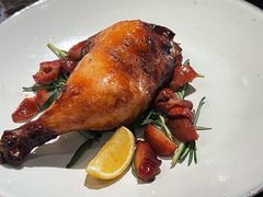 -LESCEDARS Brasserie Bistro香柏树