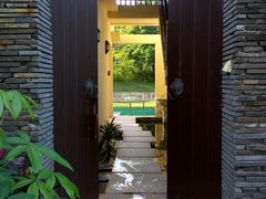 -三亚亚龙湾五号度假别墅酒店