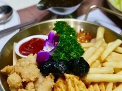 -意卡菲·欢乐聚会餐厅(华侨店)