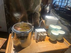 -城墙拐拐火锅(三峡广场黑金冠店)