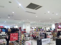 店内环境-优衣库(苏州天虹CCMall石路店)