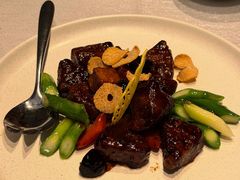 黑金雪花牛肉粒-上海和平饭店龙凤厅 Dragon Phoenix