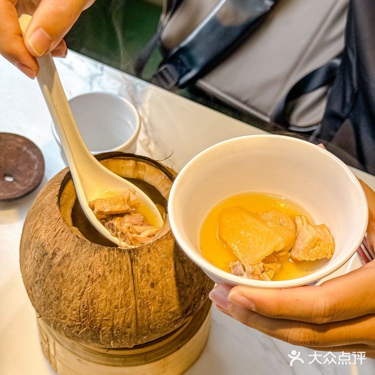 东莞｜好正！真的是无敌脆皮的烧鹅腿🍗