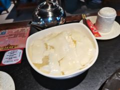 -周周有辣火锅馆(玖耀里店)