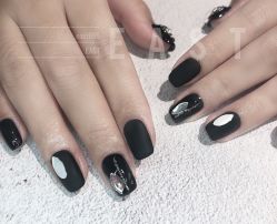 -EAST日式美甲美睫沙龙