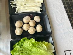 -云晓光头烧烤吧(盛夏店)