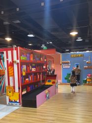 -斯坦熊亲子密室(富力广场店)