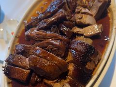 -八府香鸭·啫啫煲(华山路店)