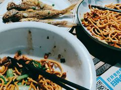 -小河无名面馆