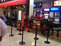 -武汉华夏国际影城(鲁广店)