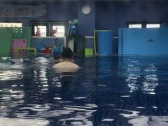 -龙格亲子游泳·水育早教运动中心(绿城店)
