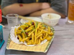-肥肥虾庄·金牌油焖大虾(汉口城市广场店)