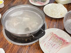 -正能量脆肉鲩火锅