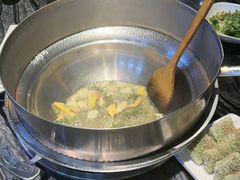 -老船舫·现做活鲜鱼馆(东郊记忆店)