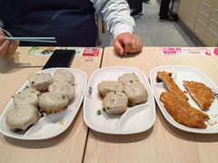 -小杨生煎(金山百联购物中心3楼店)