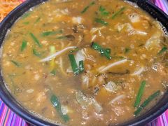 -香巴拉云南餐厅(华莱坞店)