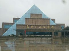 -上海市龙华烈士陵园