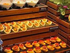 -牛YO寿喜烧·铁板烧和牛火锅自助(市府恒隆店)