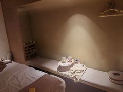 -左右Massage/Spa(长寿路店)