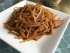-天天向上素食餐厅(五台山店)