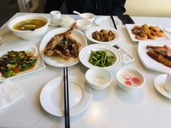 港式油侵石斑鱼-衡山汇·高级粤菜(霄云路店)