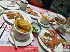 -四海一家自助餐(益田假日广场店)