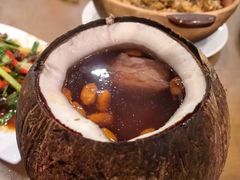 黑豆家鸡炖原只椰子汤-大唐靓汤江门私房菜(景田店)