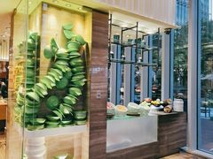 -两咖啡自助餐厅(静安香格里拉酒店)