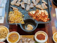 -Dombe豚(黑猪肉街店)