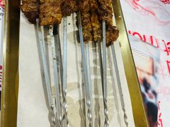 -老班长·小龙虾·鲜货烧烤大排档(金街美地店)