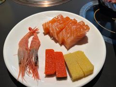 -钱小奴海鲜自助黑金店(杭州滨江龙湖店)