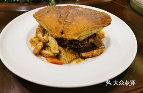 Eight Treasure Crab with Egg Custard