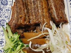 娄府酥骨带鱼-娄三少·老北京春饼烤鸭家常菜(方庄店)