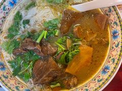 -金杨拉面王小吃面馆·牛三宝面·红烧牛肉粉