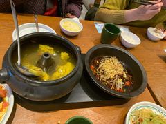 云南经典汽锅鸡-云海肴·汽锅鸡·云南菜(苏州中心店)