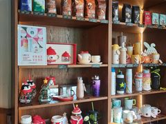 -星巴克(西藏路店)