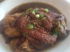 -老码头黑皮肘子锅包肉熏酱水饺(文政街店)