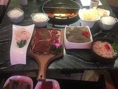 -热火朝天鲜切牛肉火锅(南强街巷店)