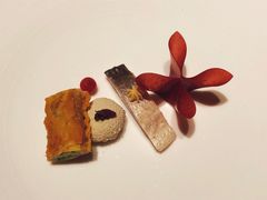 鸿运山楂鹅肝-鲤院·新中式美学·庭院餐厅(夫子庙店)