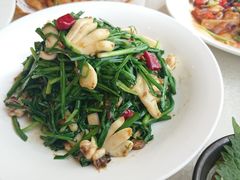 -万龙洲海鲜(大兴绿地缤纷城店)