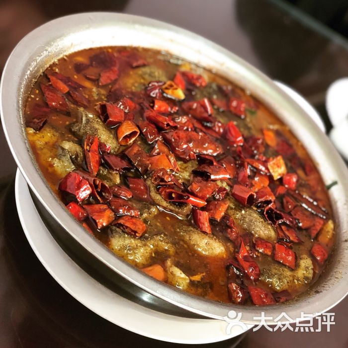 川菜馆水煮鱼图片 - 第1张