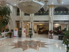 -碧中海汤泉汗蒸酒店