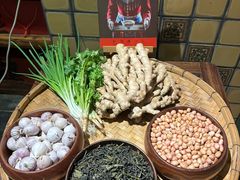 -瑶王府·广西菜(茶花园店)