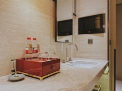 -上海衡山路十二号华邑酒店