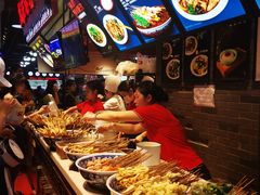 -八一好吃街·高品美食广场